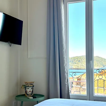 La Citadelle 3* 빌프랑슈쉬르메르